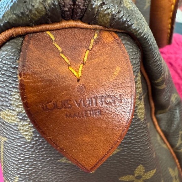 Louis Vuitton Monogram Lock Detail Bag - Picture 8 of 12